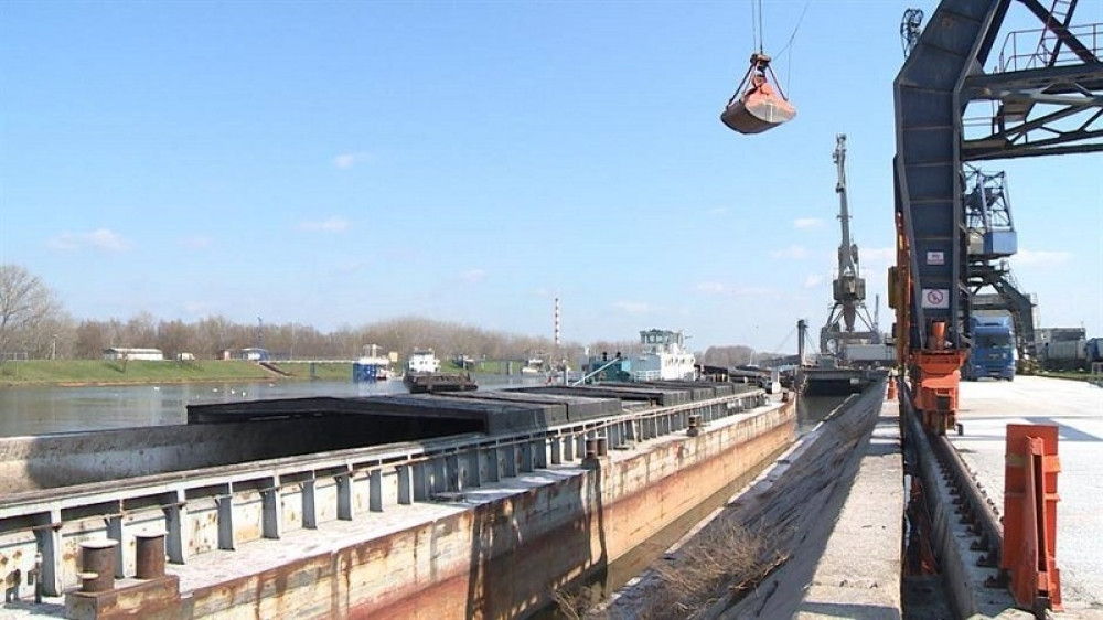 Izgrađena u Habzburškoj monarhiji, zlatno doba imala u SFRJ, u Srbiji preživela sankcije i ratove! Vojvođanski izlaz na more!