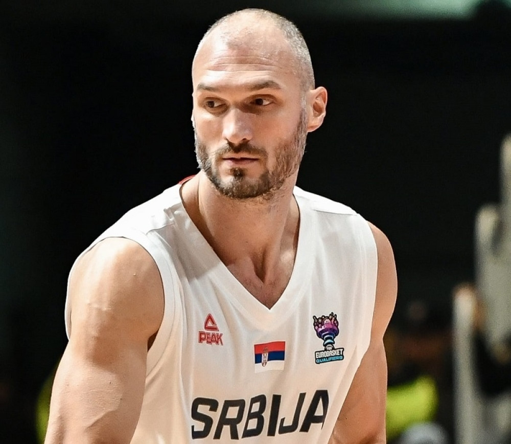 Ovde sam da pomognem timu, da im objasnim šta znači igrati za reprezentaciju!