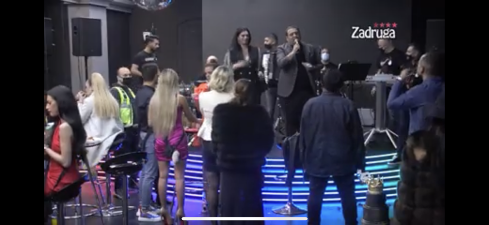 Šabanov naslednik ušao u rijaliti i zapevao, atmosferu doveo do usijanja! (FOTO/VIDEO)
