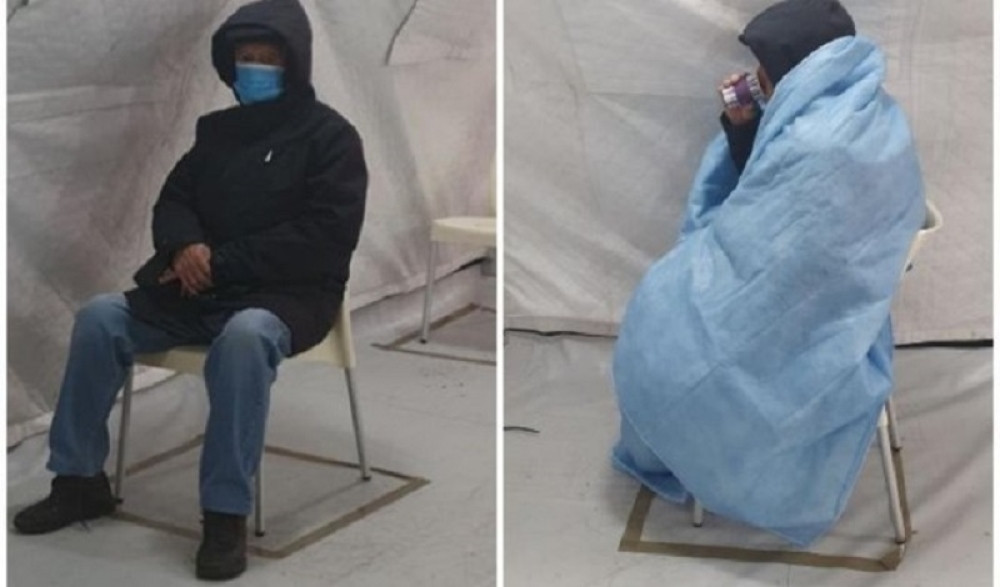 Pacijent sa upalom pluća čeka DEVET sati u ledenom ŠATORU! (FOTO)