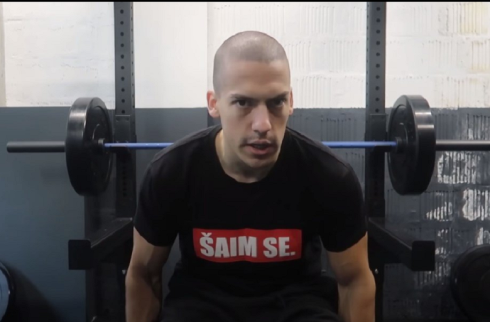 Baka Prase nije više najpoznatiji jutjuber, ovaj Bosanac ga prešišao (VIDEO)