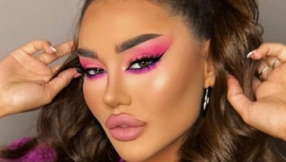 Ana Korać vrelim selfijem iz kreveta zapalila društvene mreže! (FOTO/VIDEO)