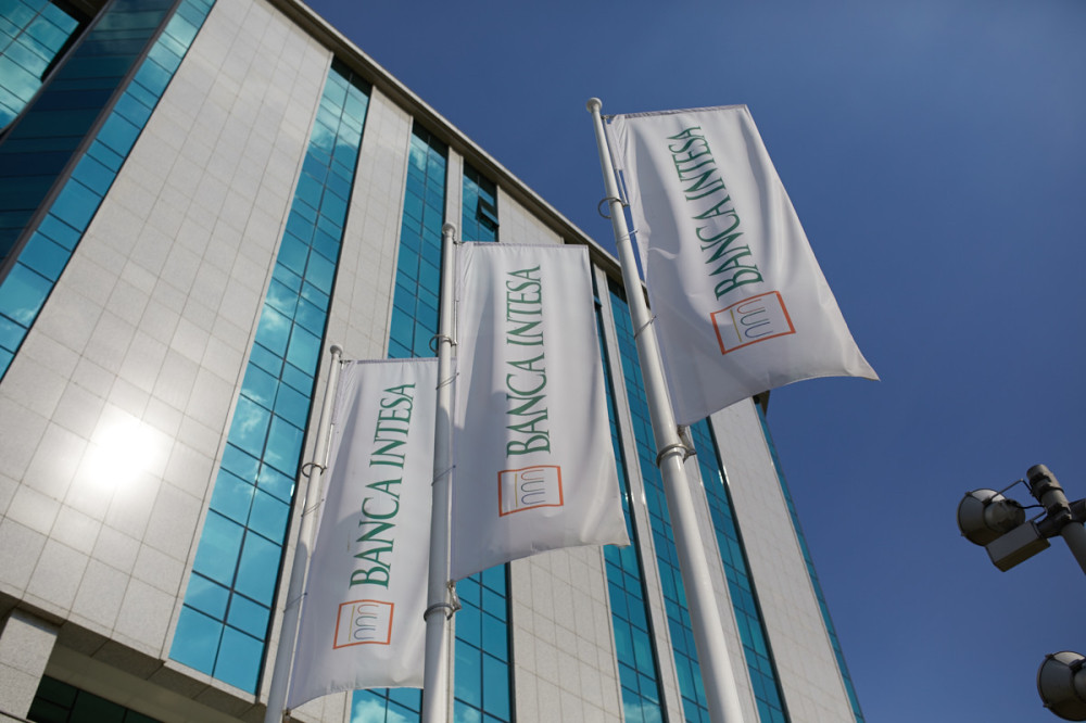 Banka Intesa najbolja banka u Srbiji