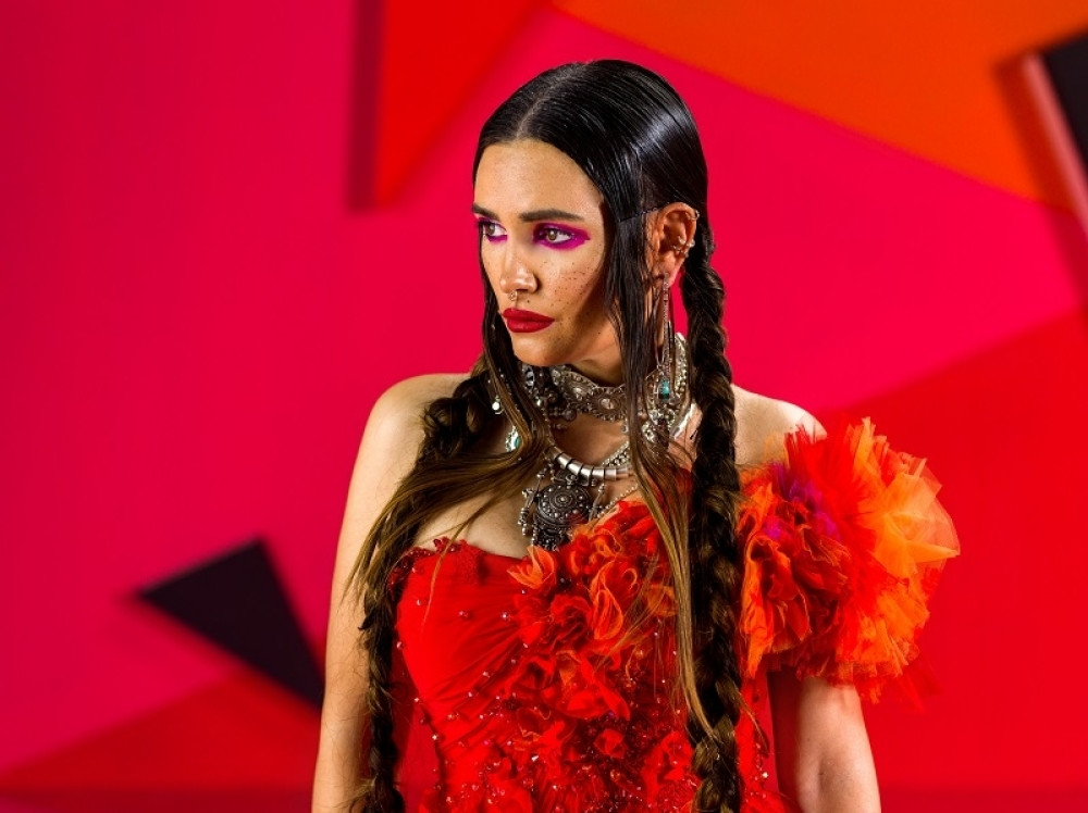 Zvezde pevaju zvezde: Ana Bebić obradila Tajči! (VIDEO)