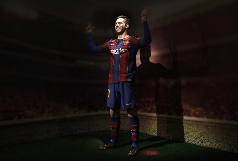 Barsa nema para za plate, predsednik kuka, pomenuo i Mesija za koga se izdvaja 100 miliona!