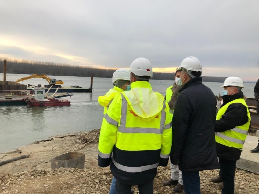 Direktor Koridora Srbije Aleksandar Antić obišao budući most preko Save