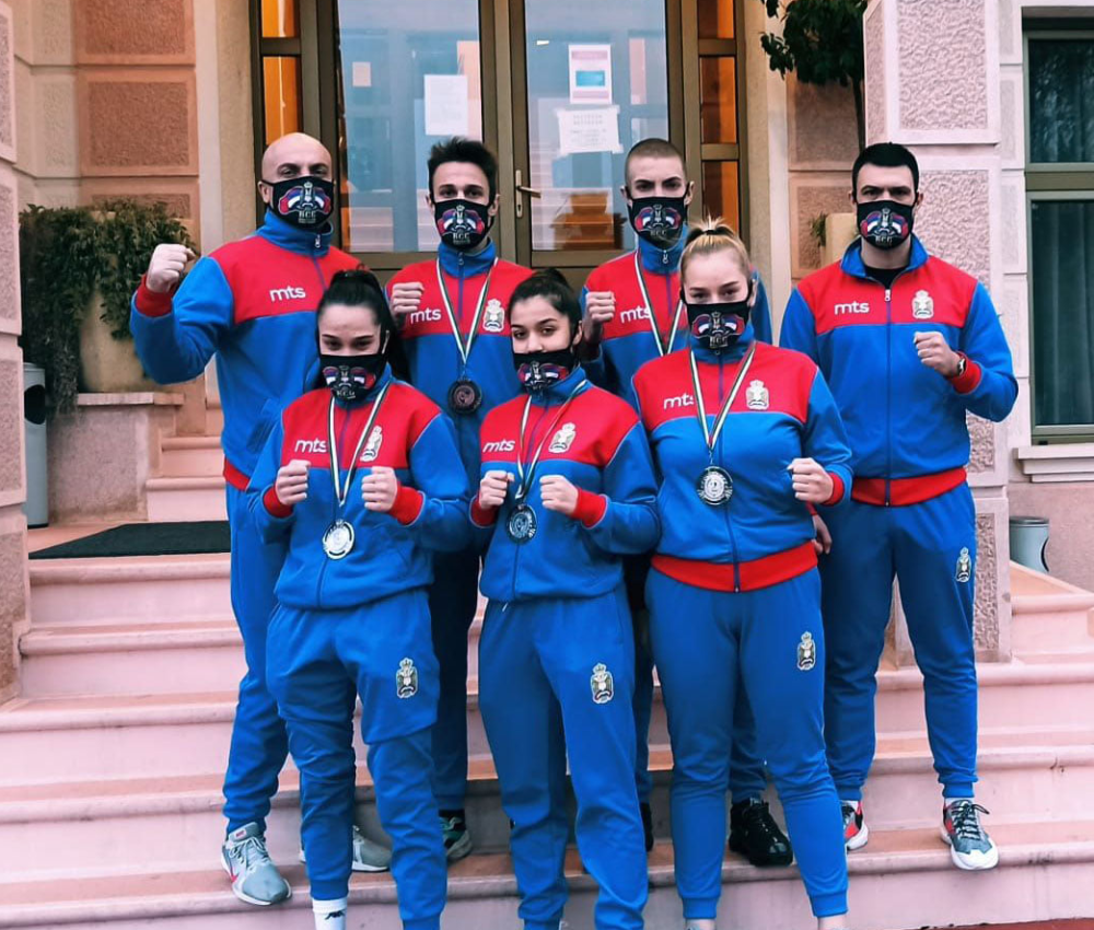 Tri srebra i dve bronze za boksere Srbije na EP za juniore