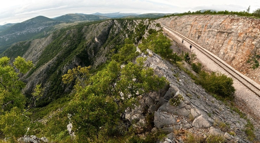 Ovna i Raka muči besparica, pred Vagom je prelep emotivni period