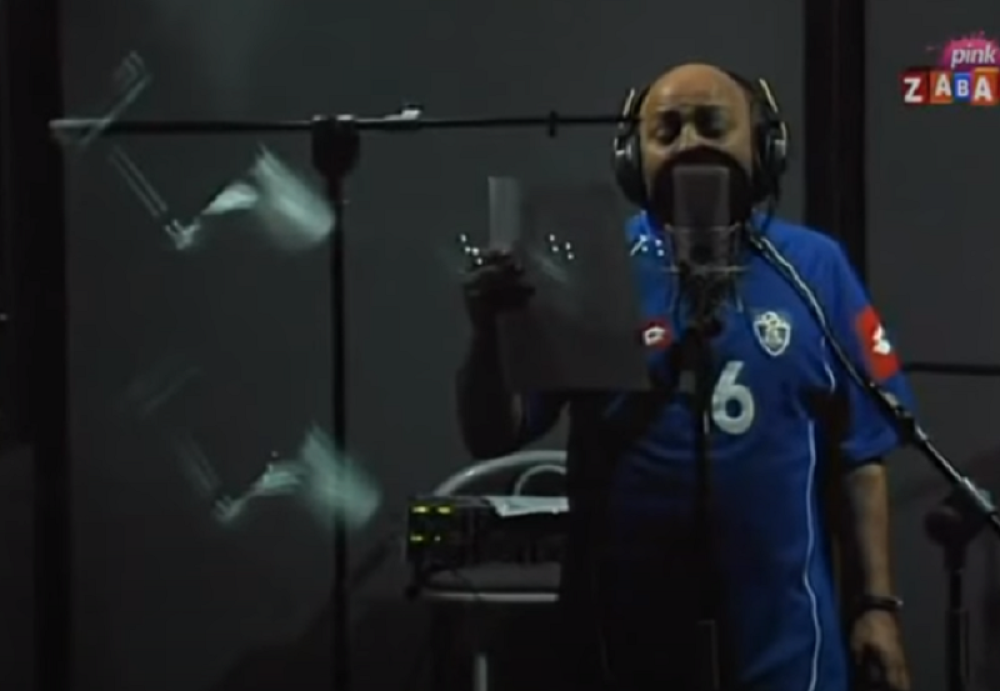 Džej je bio deo sjajne fudbalske priče! Da li se sećate ovog spota? (VIDEO)