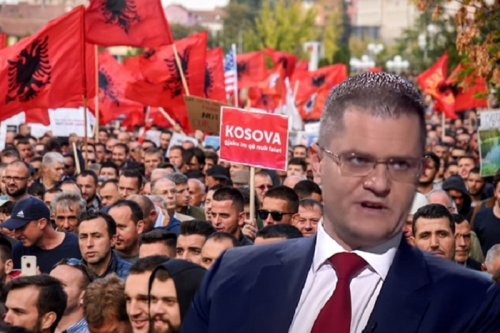 Evo zbog čega Albanci slave Vuka Jeremića!