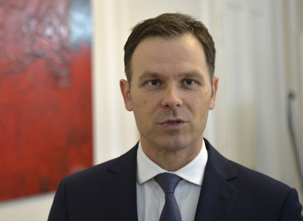 Mali: Država pomaže 298 klubova!