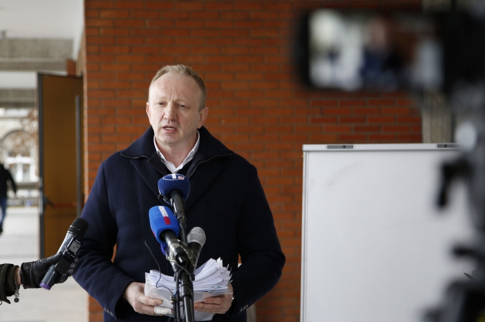 Mašta lidera opozicije može svašta, svojim izjavama nasmejao naprednjake: Đilase, čoveče, presmešan si!