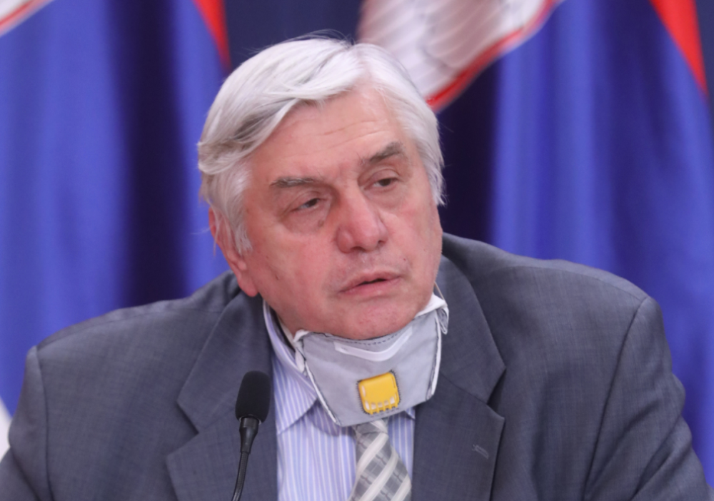 Šta je sa terapijom interferonom i hlorokinom?!