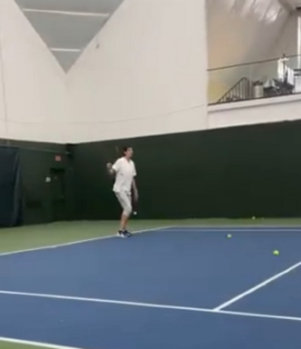 Marjanović igrao tenis, Dončić se slatko nasmejao (VIDEO)