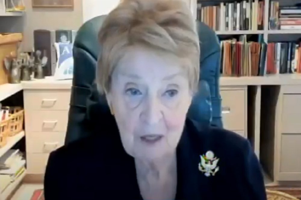 Krvava baba se vraća da završi ono što je započela 1999. godine