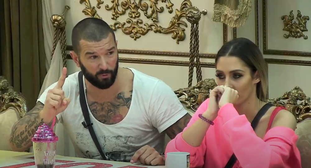 Lakićeva majka se uključila u program i šokirala izjavom