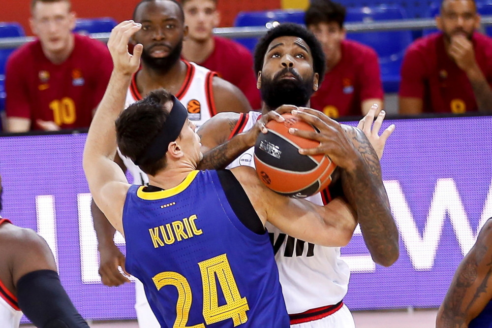 Barselona lako i bez Mirotića, Fener gazi redom, triler u Tel Avivu