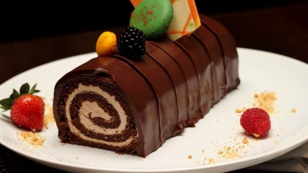 Čokoladni rolat, poslastica dostojna kraljeva