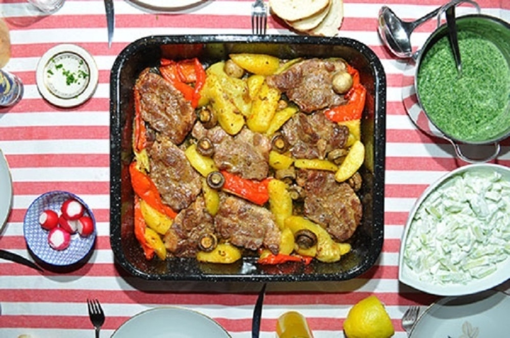 Svinjski vrat u rerni, sa povrćem - savršen ukus i miris