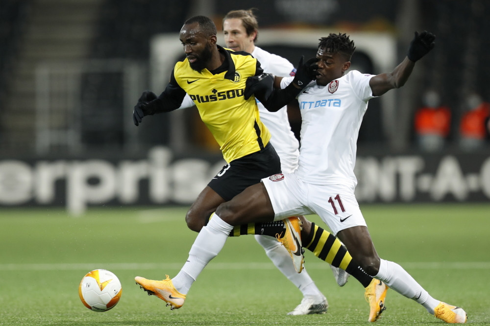 Sudija sumnjivim penalom pogurao Jang Bojs i tako oštetio Zvezdu