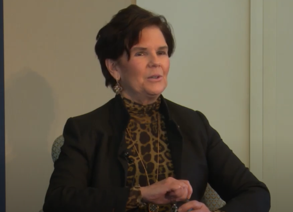 Ovo je najmoćnija Srpkinja u Americi, bila bivši agent CIA! Na Forbsovoj listi se našla ispred kraljice Elizabete i brojnih holivudskih zvezda