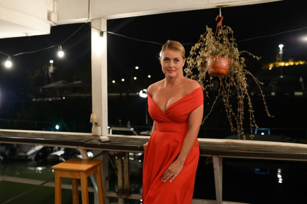 Ona je našla pravog čoveka, sebe bih savetovala za te stvari! (FOTO)