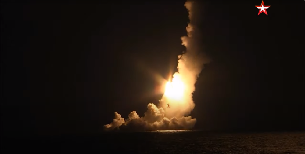 Do sada neviđeni prizor: Ispaljene čak četiri balističke rakete "Bulava"