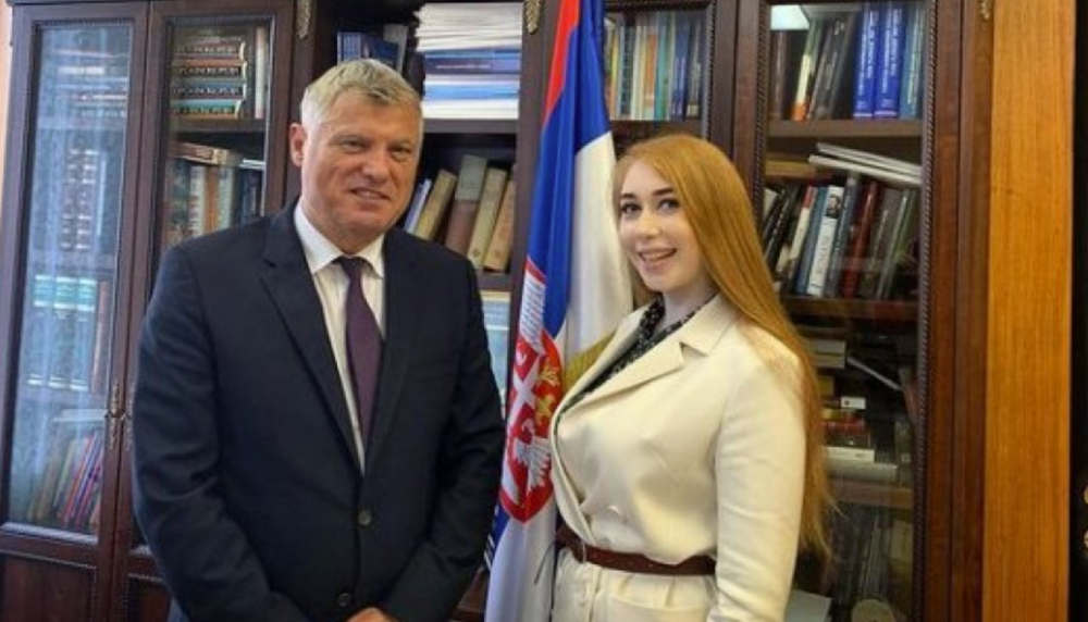 Ruska doktorka Aleksandra besplatno leči Srbe od korone, a evo šta kaže o vakcini protiv ovog virusa (VIDEO)