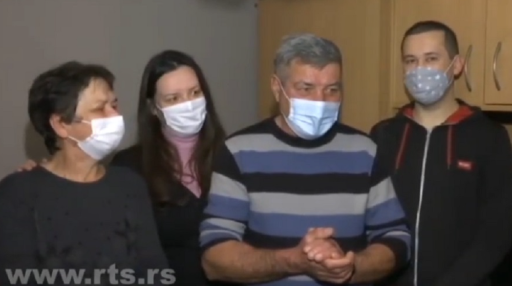 Na Kosovu ostali bez svega, 20 godina žive kao podstanari: Stan u Beogradu otišao je u prave ruke!