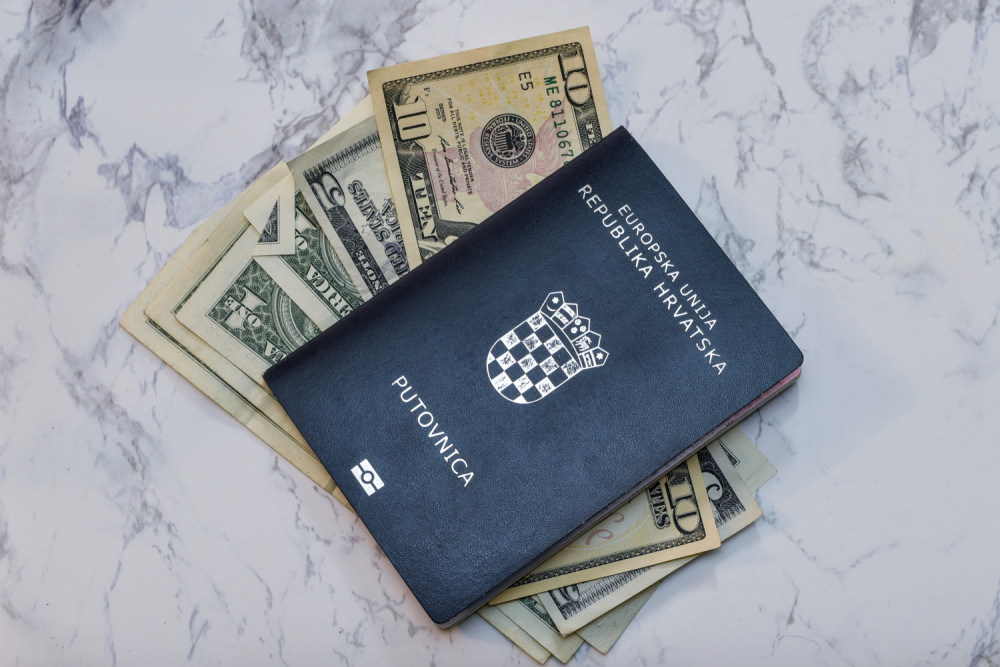 "Malo sam ja u ku*cu s tim, organizacijom, jer svi su u pi*di svoje materine!"