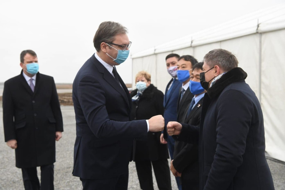 Piksi se obratio na japanskom jeziku, predsednik Vučić održao govor, pa rekao: Hvala legendi!