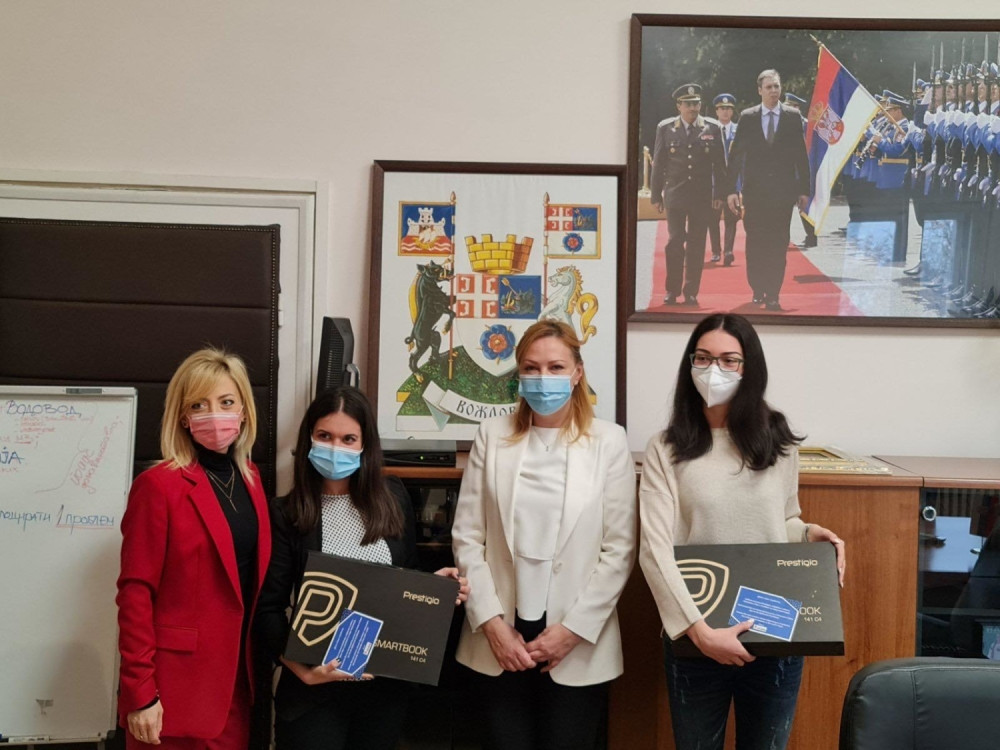 Opština Voždovac nagradila najbolje studente sa voždovačkih fakulteta