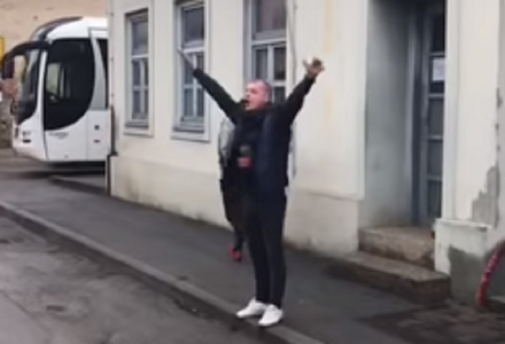 Dolijao Hrvat koji je napao Milorada Pupovca! (VIDEO)