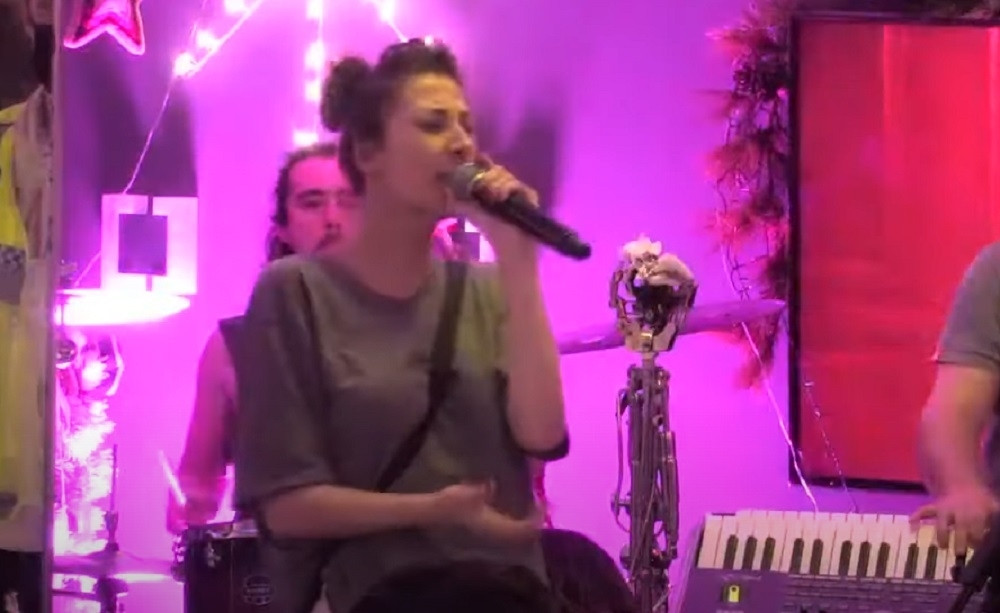 Nadežda Biljić zapevala u Zadruzi, pa Tomi naterala suze na oči! (FOTO/VIDEO)