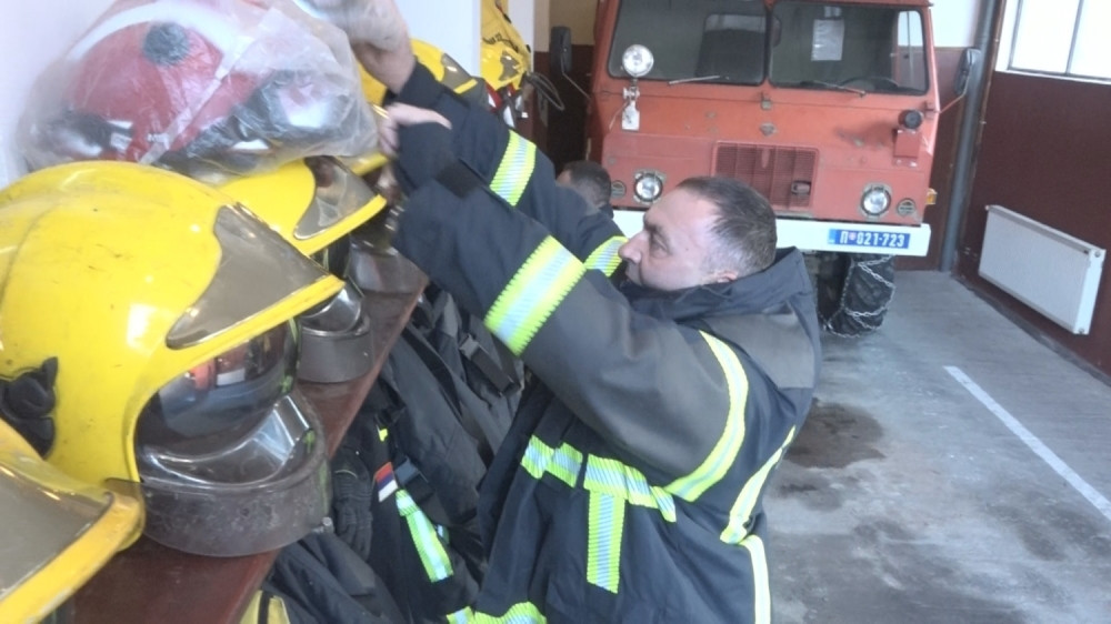 Rizikuju svoje živote da bi spasili druge (VIDEO)