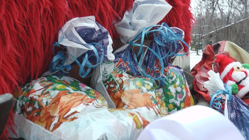 Našim najmlađima, kojima je najviše trebalo pažnje, stavili smo osmeh na lice