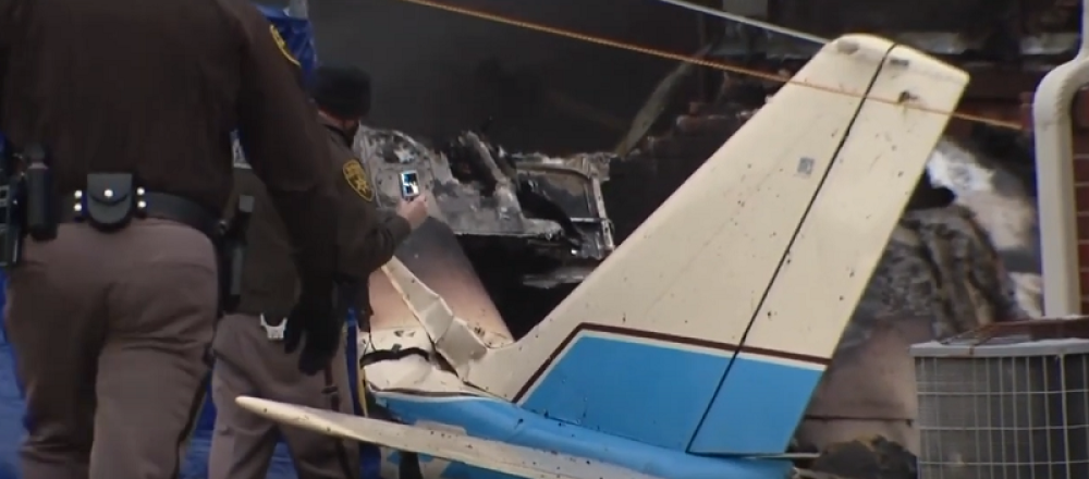 Avion pao na porodičnu kuću