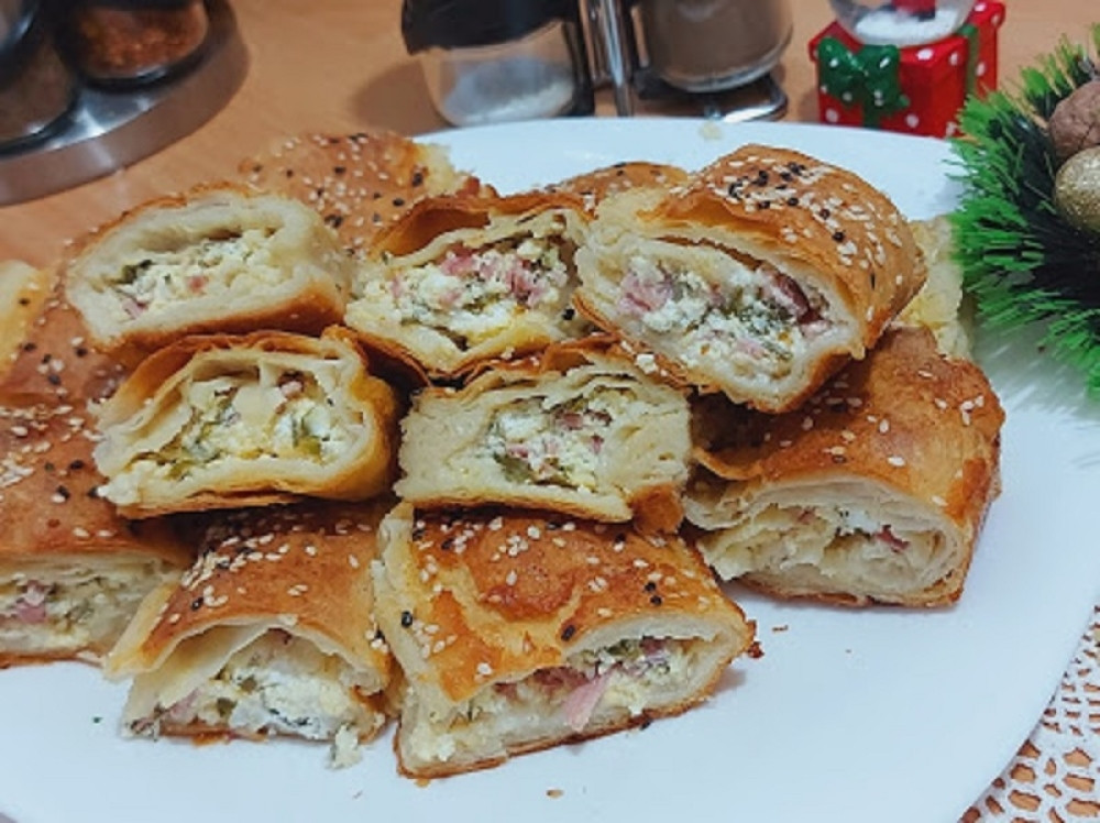 Pita sa šunkom i sirom, sočna klasika (VIDEO)