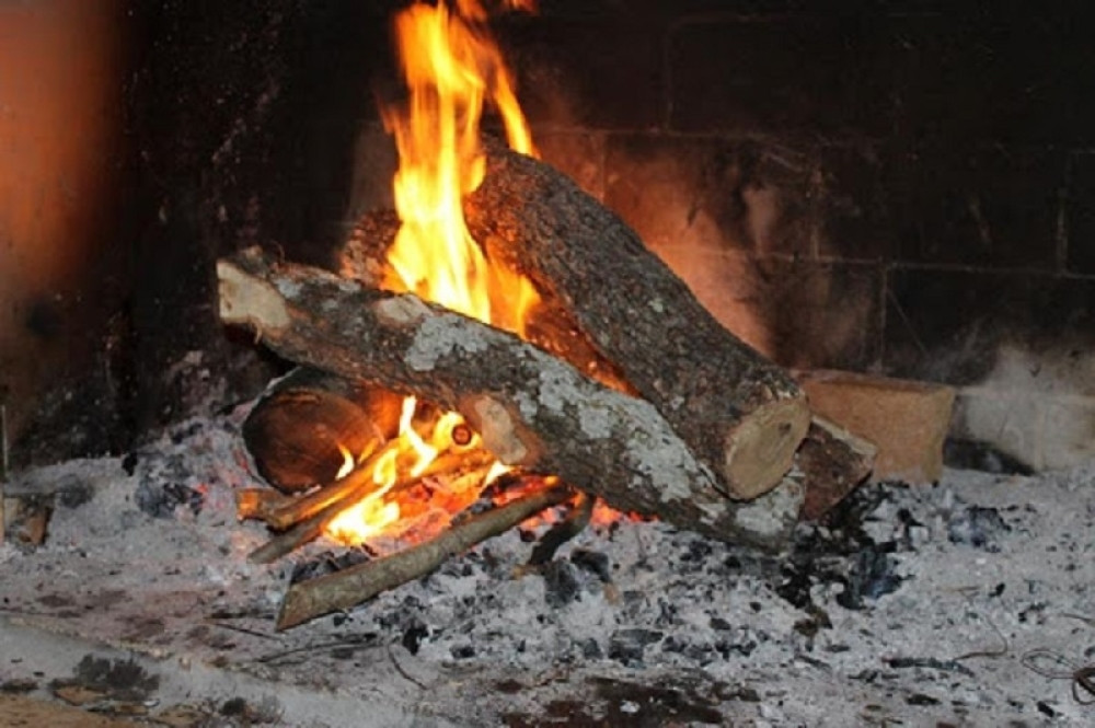 Pepeo od spaljenog badnjaka, ima po predanju, lekovita svojstva!