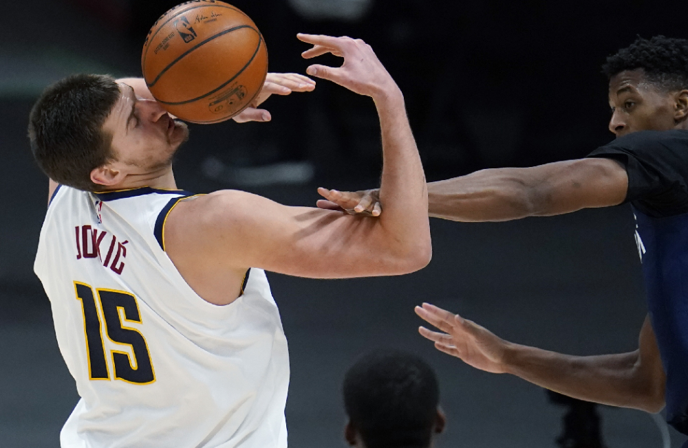 Jokić cepao mrežice, od njegovih dodavanja Amerima je zastao dah! (VIDEO)