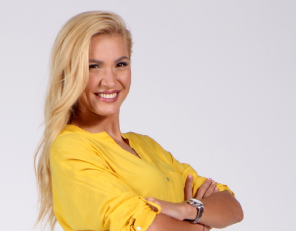 Svojim sek*epilom i golim nogama pravi pometnju kraj malih ekrana, a Bojana konačno priznala da je išla "pod nož"!