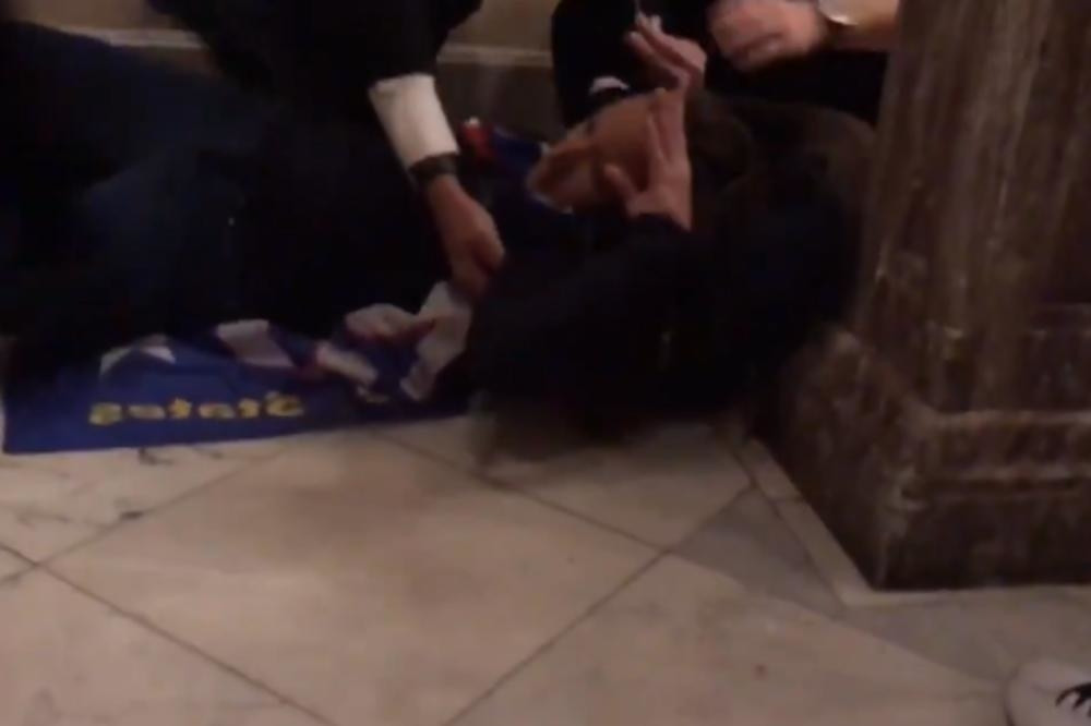 Ovako je upucana žena u zgradi Kongresa (UZNEMIRUJUĆI VIDEO)