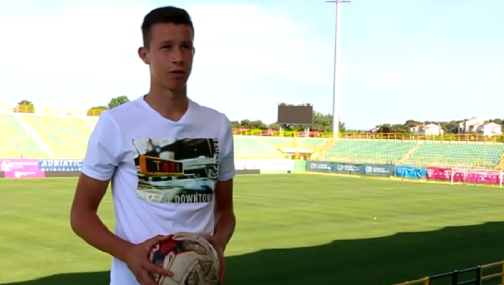 Hrvati opet pomeraju granice! Neverovatan transfer fudbalera koji ima tek 16 godina! (VIDEO)