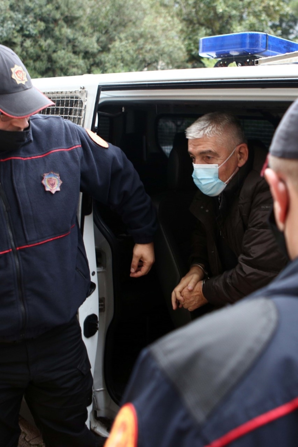 Brano Mićunović na slobodi