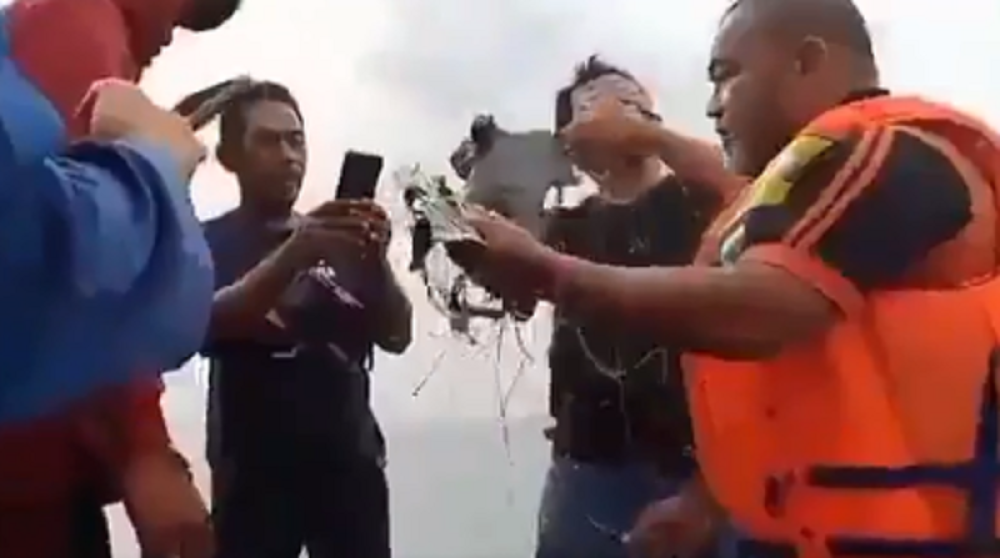 Evo šta kažu svedoci koji su videli JEZIV PAD letelice! (VIDEO)