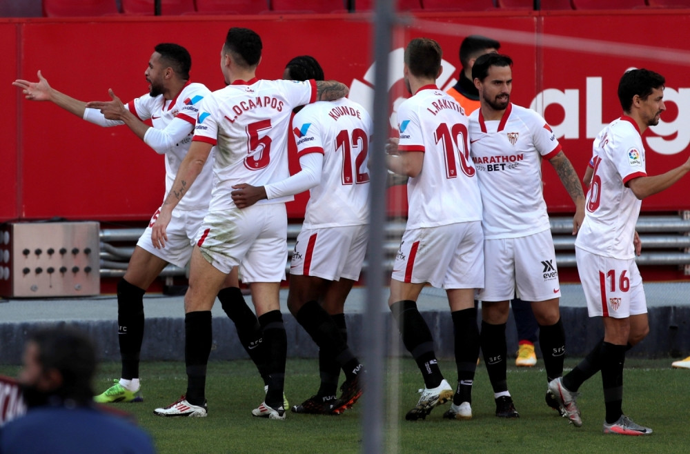 Šou En Nesirija i retko viđen autogol (VIDEO)