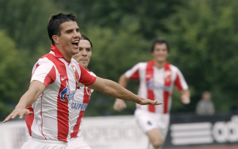 Najbolji strelac u istoriji Superlige po četvrti put oblači dres Rada!