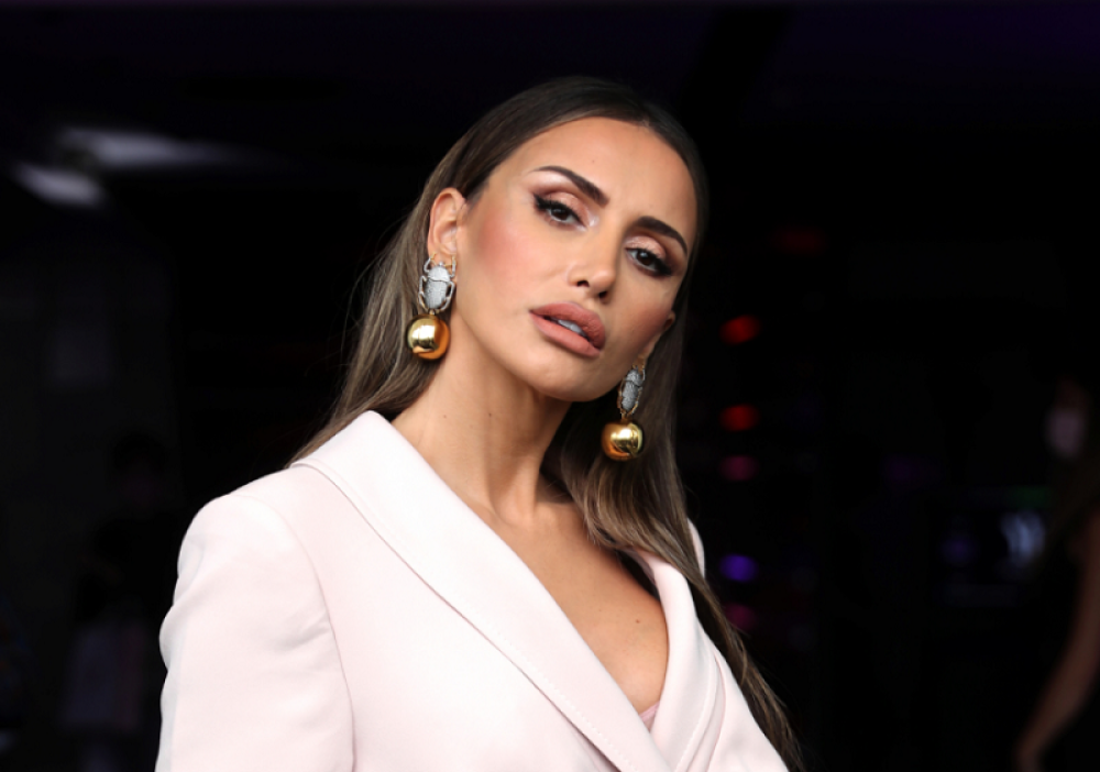 Emina Jahović promenila adresu stanovanja, sad joj paparaci ništa ne mogu, evo šta je uradila (VIDEO)