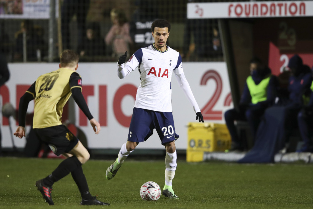 Ali konačno dočekao svojih pet minuta, a onda se obrukao, čak su mu se i saigrači podsmevali! (VIDEO)