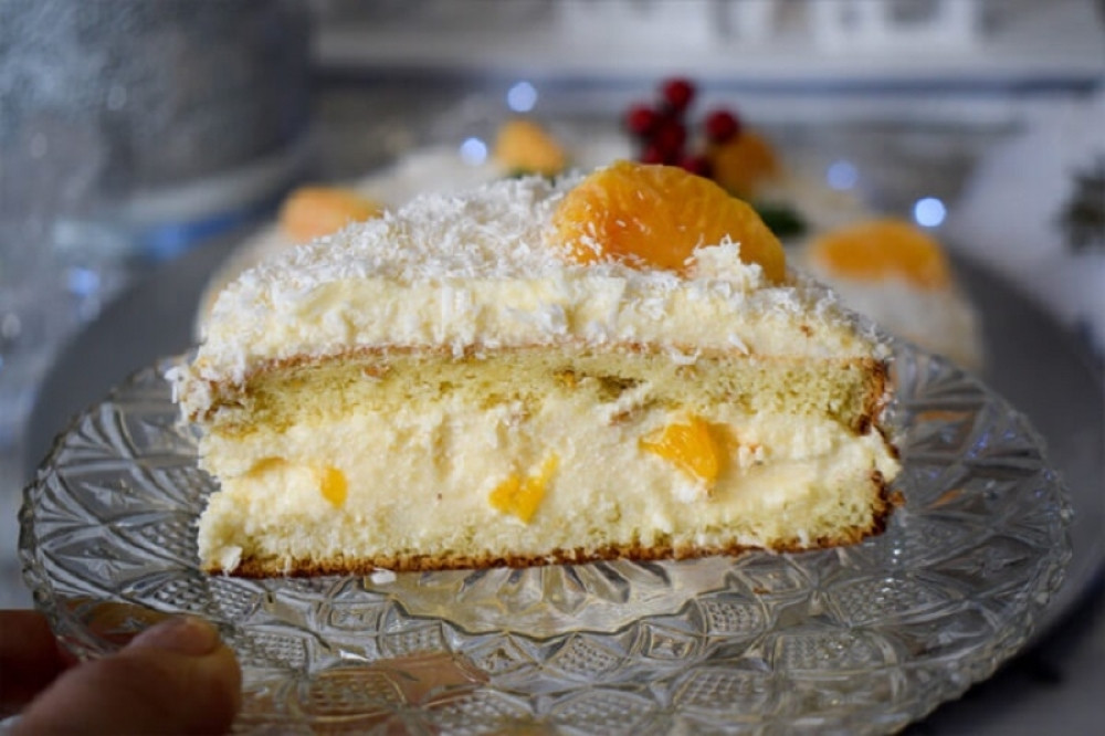 Ukusna i kremasta zimska torta sa mandarinama, veoma laka za pripremu!